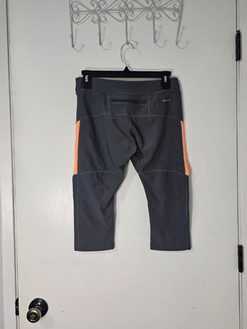 Nike Dri-FIT Women's Gray & Orange Running Capri Leggings - Size Medium - Picture 3 of 7